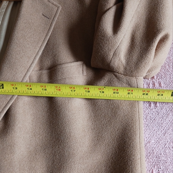100% Camel Hair Jacket - Picture 2 of 7